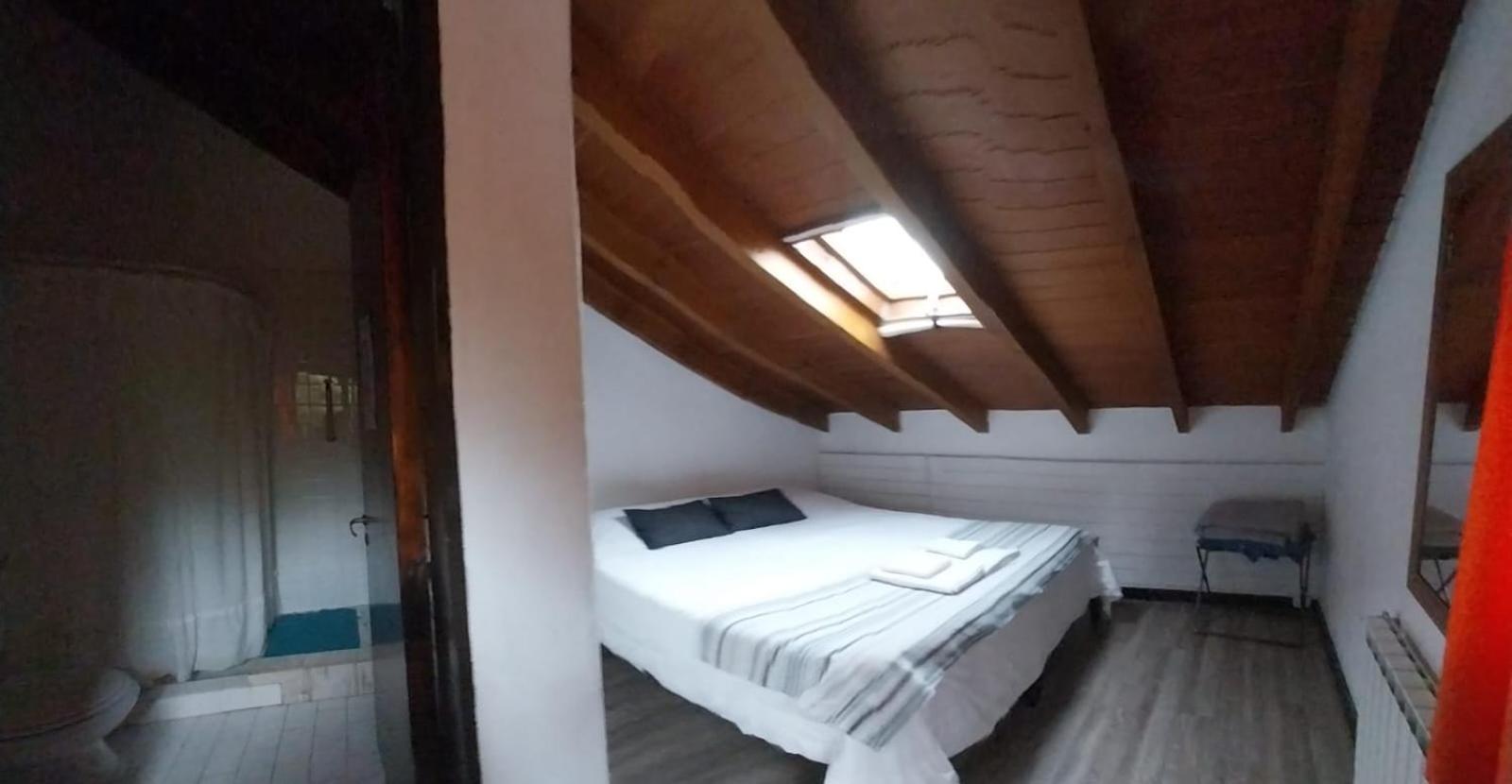 לה קומברסיטה Cucu Haus Hostel מראה חיצוני תמונה